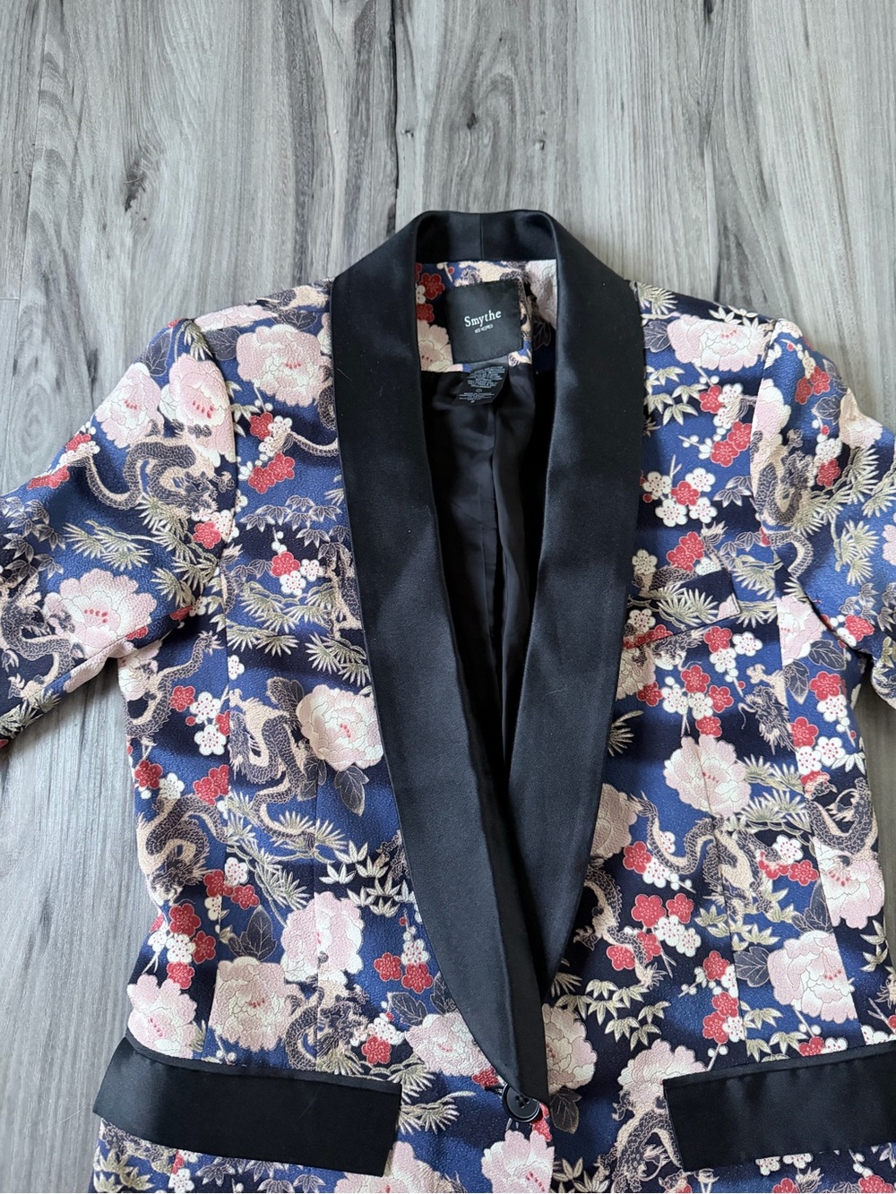Smythe Navy Floral Satin Collar Blazer - Picture 7 of 9